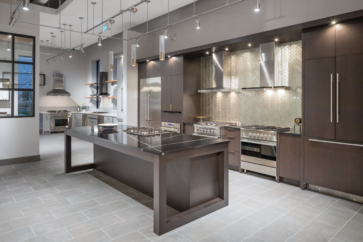 Fisher Paykel and Bertazonni – Trail Cloverdale